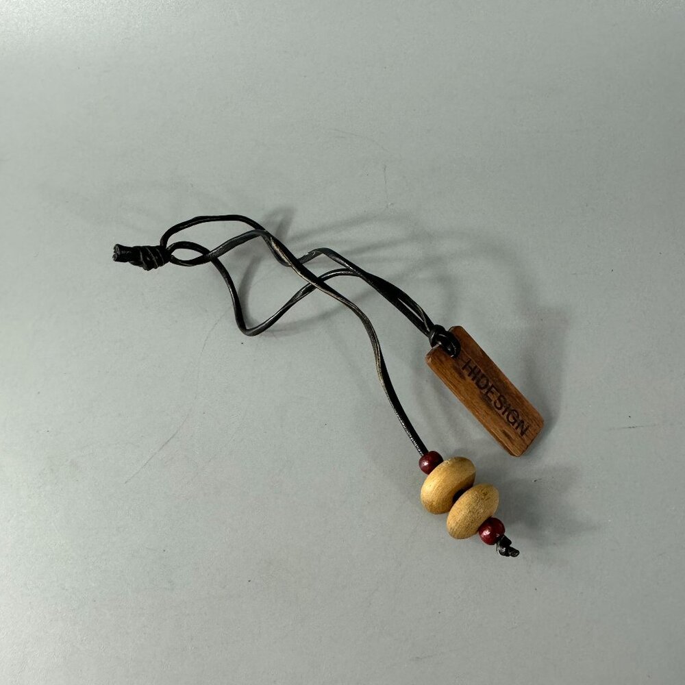 Hidesign Wooden Fob with Wooden Beads Hanging